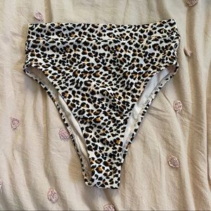 Target high waisted leopard print bottoms